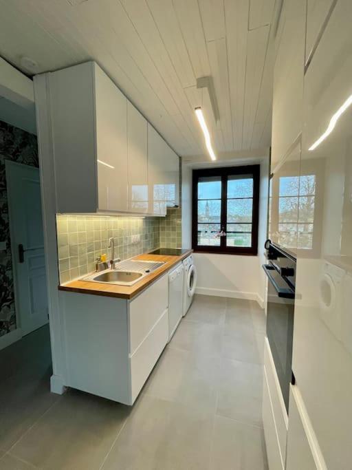 Appartement En Plein Centre Ville ミリ・ラ・フォレ エクステリア 写真